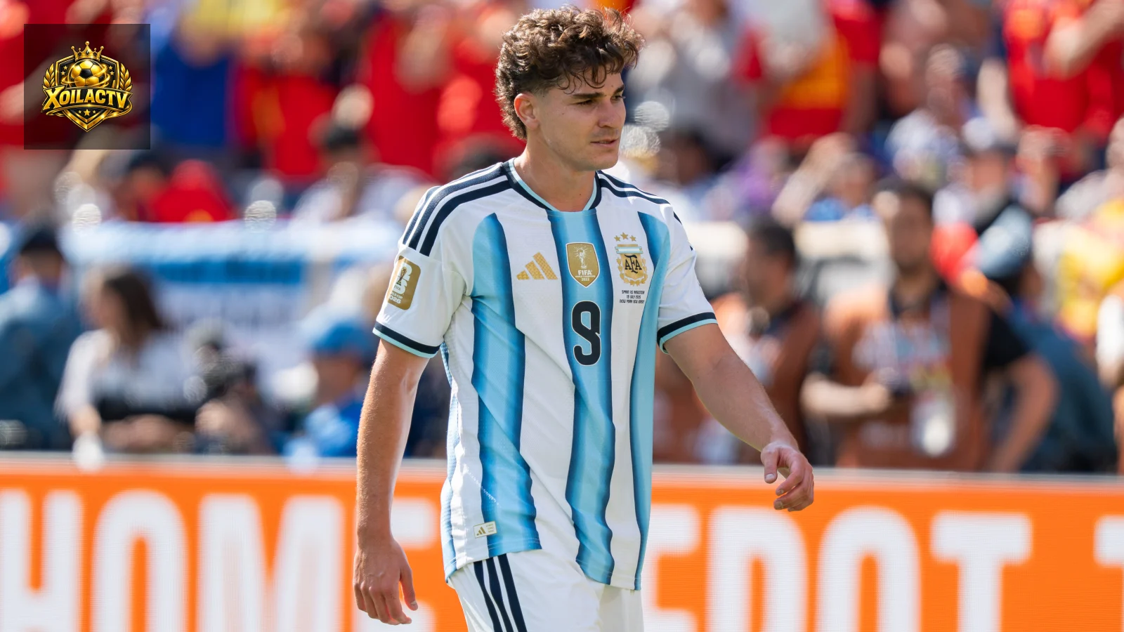 Julián Álvarez thi đấu cho Argentina trong trận quốc tế năm 2026