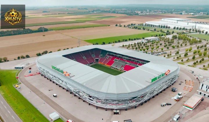 Mặt ngoài WWK Arena ở Augsburg