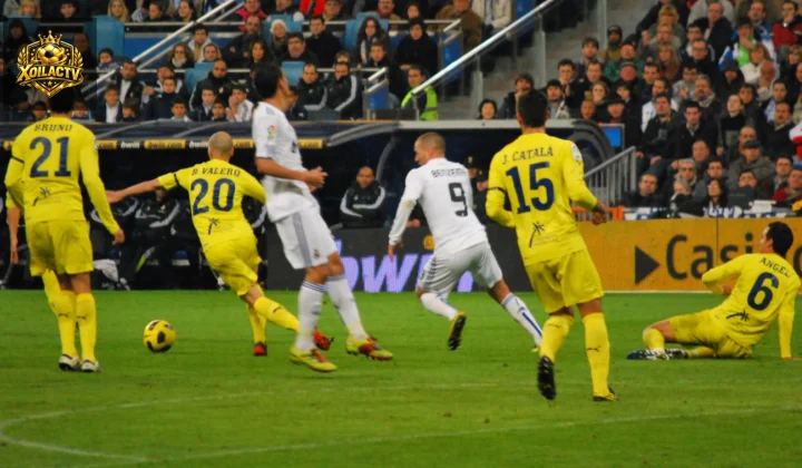 Ảnh tư liệu Real Madrid gặp Villarreal trong một trận LaLiga cũ